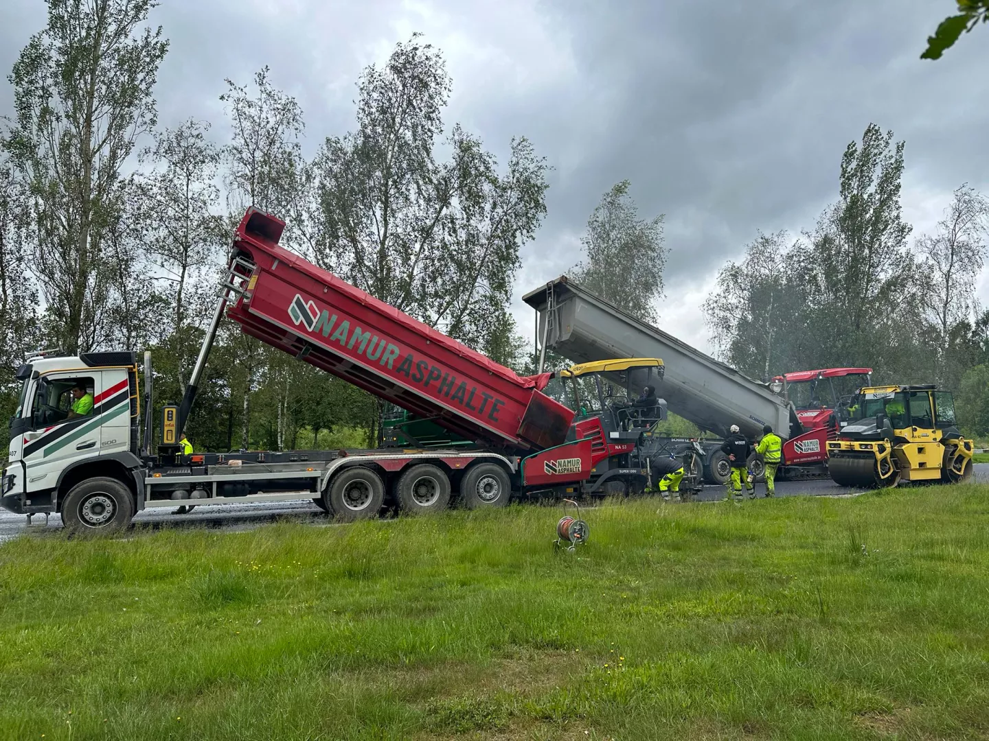 Namur Asphalte - réfection aire d'autoroute à Léglise